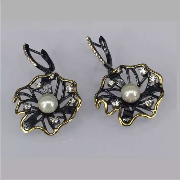 πππBrand New Stunning Earrings πππ - Picture 2 of 3